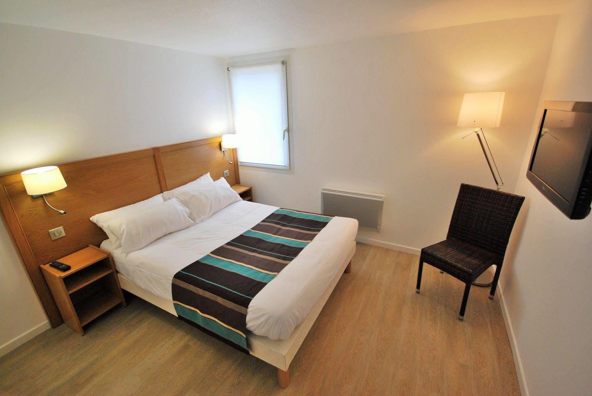 Hotel Le Relais Des Champs Eugenie-les-Bains Εξωτερικό φωτογραφία